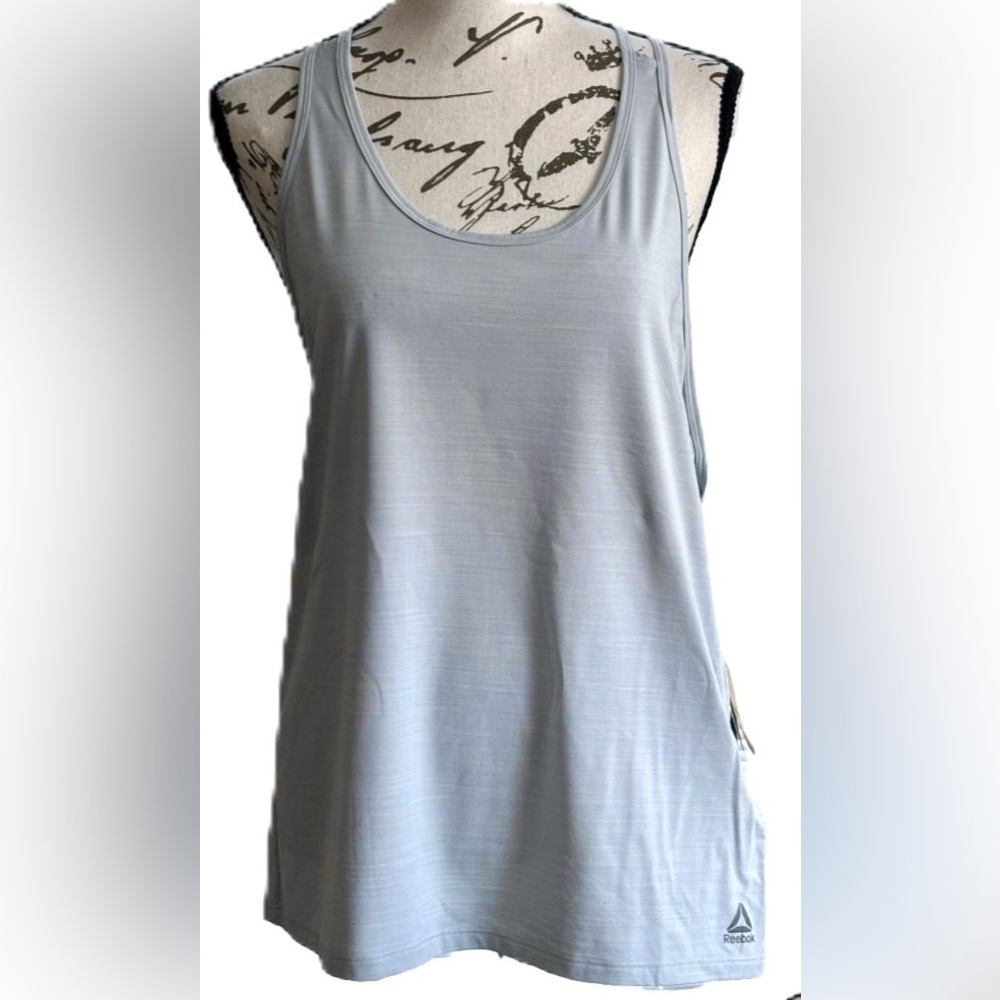 Women's Medium Reebok Light Gray ACTIVChill OS AC Training Tank Activewear NWT